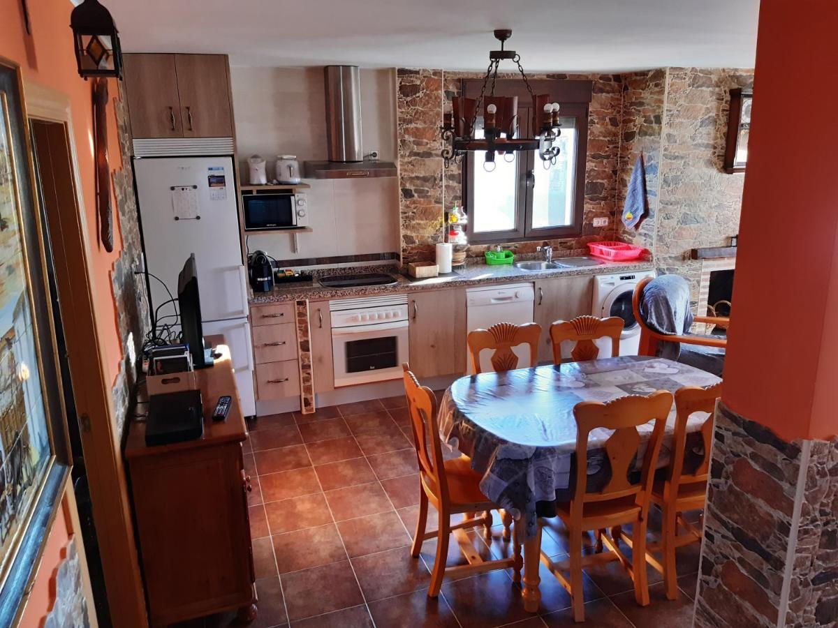 Valdefuentes de Sangusín Casa Rural Mi Descanso المظهر الخارجي الصورة